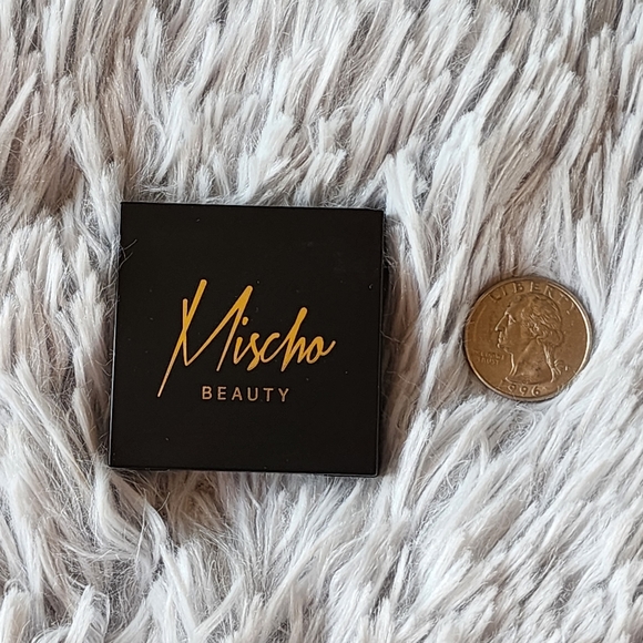 😍MISCHO BEAUTY Blush - Picture 3 of 9